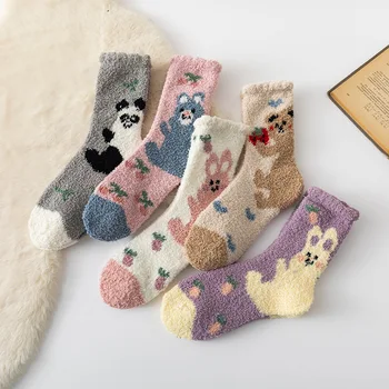 Kış Çorap Kadın Kalın Mercan polar sıcak tutan çoraplar Karikatür hayvanlar Sevimli Çorap Kızlar Yumuşak Kat Çorap
