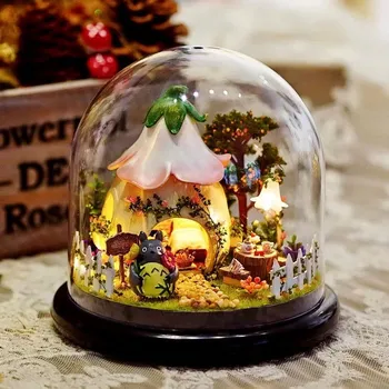 Mini Bebek Evi DIY Totoro Küçük El Yapımı Ahşap Minyatür Montaj bebek evi cam küre dollhouse Dekorasyon Kiti Yeşil Bahçe