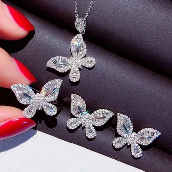 Mizaç Sevimli Kelebek Yüzük Küpe Kolye Takı Kolye Chokers Zincir Gümüş Renk CZ takı seti Kadınlar Bayanlar için